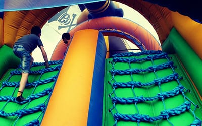 Top 5 Best Inflatable Obstacle Courses (2023 Reviews & Guide)